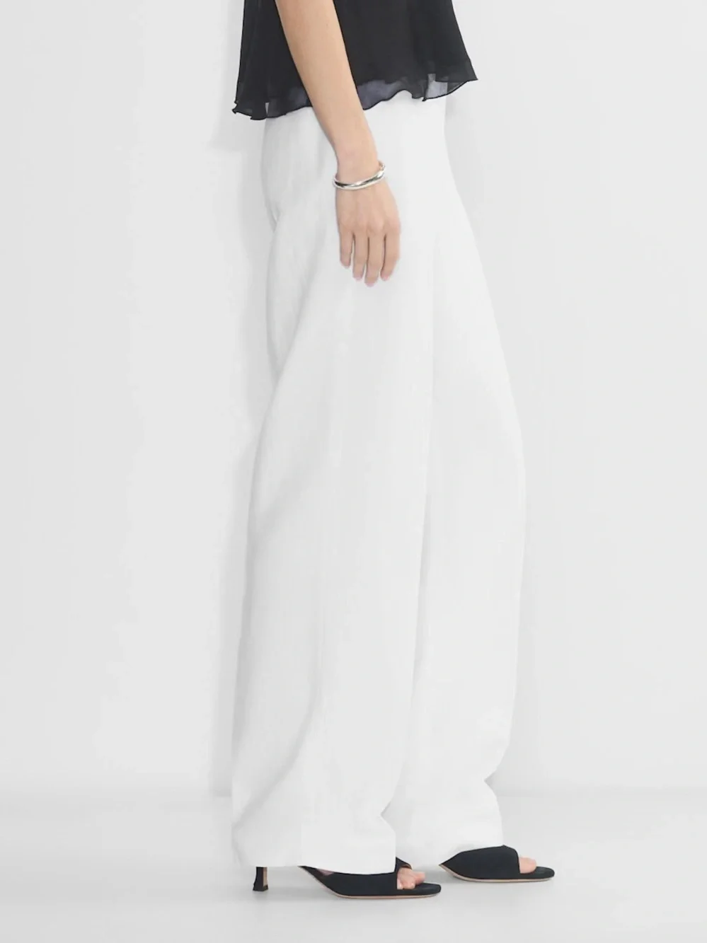 NWT Wilfred Aritzia Women’s The Limitless Pant- CruiseLinen